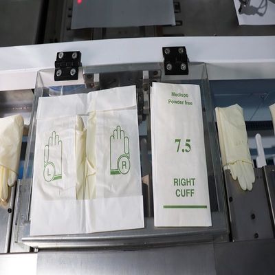 Servo Driven Mesin pembungkus sarung tangan bedah untuk kertas Liner Wallet Pack