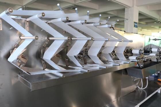 Good price Tisu bayi yang kompak membuat jalur pengemasan dengan pemakanan terus menerus dan operasi kecepatan tinggi untuk manufaktur skala besar on line